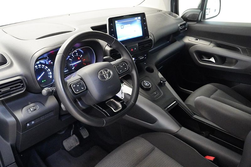 Toyota ProAce City Verso - fotka 5 z 6