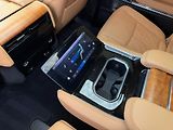 Jeep Grand Wagoneer (2022) + SERIES III + DPH + FULL + - náhled 33