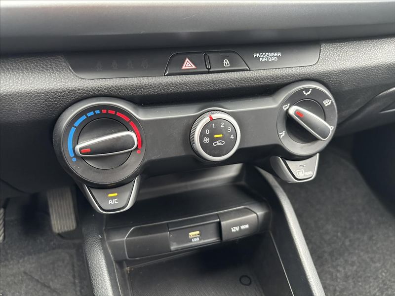 Kia Rio 1,2 DPi Comfort 1.ČR ZÁRUKA - fotka 20 z 28