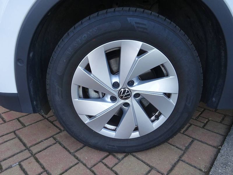 Volkswagen Tiguan (2024) 1,5 eTSI/96 kW MHEV - fotka 7 z 27