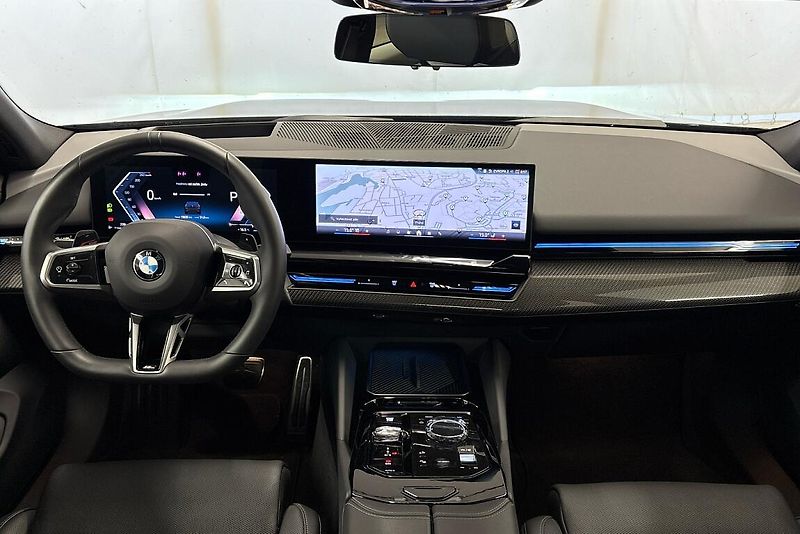 BMW Řada 5 540d xDrive Sedan - fotka 8 z 13