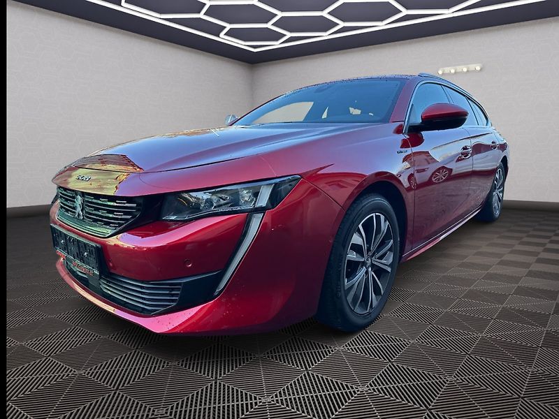 Peugeot 508 (2021) 1.6 133kw Hybrid - fotka 3 z 25