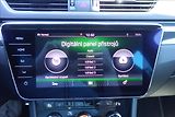 Škoda Superb 2,0 TDi,SERV.KN.,SPORTLINE,DSG - náhled 31