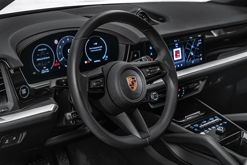 Porsche Cayenne Coupe 3,0 Vzduch Nezávislé Pan - fotka 16 z 26