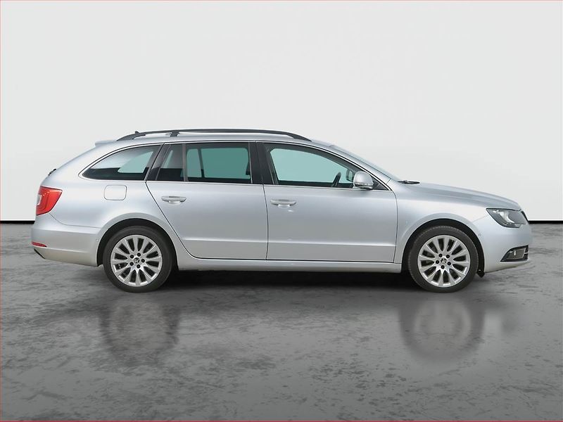 Škoda Superb (2014) 2.0 TDI, Automat, Kůže, Navi - fotka 6 z 15