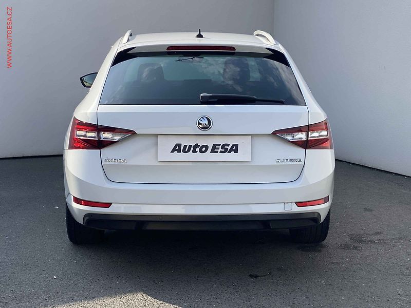Škoda Superb (2016) 2.0 TDi, Style, kůže, +ALU - fotka 5 z 20