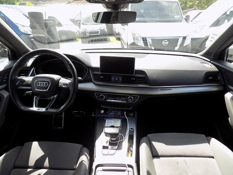 Audi SQ5 3,0 255 KW B&O, SLINE, TOP!!!! - fotka 26 z 44