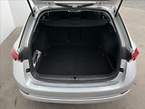 Škoda Octavia 2,0 TDI Combi Ambition Plus KE - náhled 24