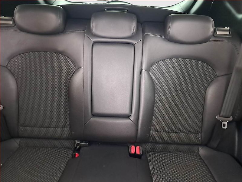 Hyundai ix35 (2012) 2.0 CRDi, 4X4, Tempomat - fotka 10 z 17