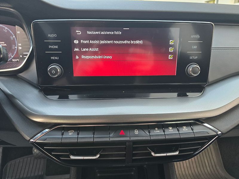 Škoda Octavia 2.0TDi DSG 1.Maj. ČR - DPH - fotka 15 z 40