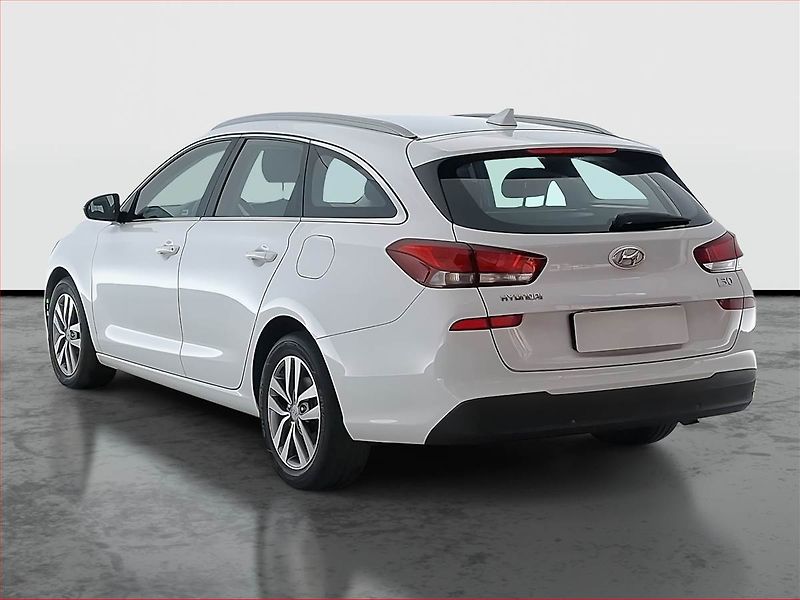 Hyundai i30 (2019) 1.4 T-GDI, Automat, Navi - fotka 4 z 21