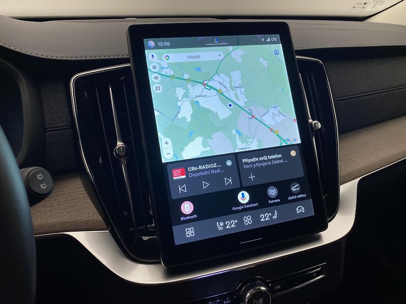 Volvo XC90 B5 AWD BRIGHT PLUS AUT CZ 7m - fotka 41 z 60