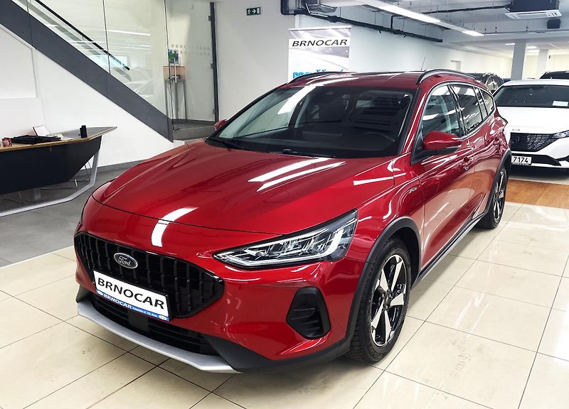 Ford Focus 1.0 EcoBoost  Active X AT, ČR - fotka 3 z 29
