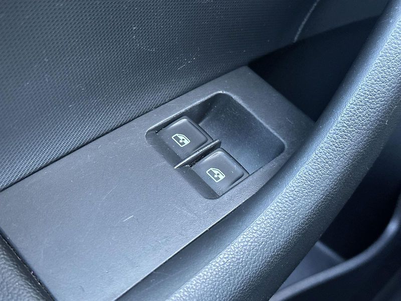Škoda Rapid (2018) 1.0 TSI Ambition + - fotka 18 z 28