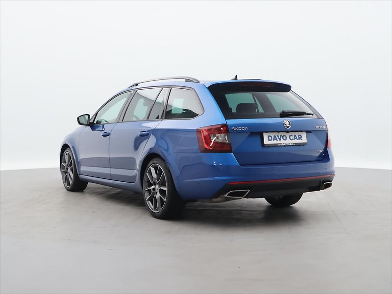 Škoda Octavia 2.0 TDI RS Challenge Matrix - fotka 5 z 39
