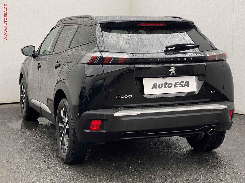 Peugeot 2008 (2022) 1.5 HDi, 2.maj,ČR, GT Line - fotka 6 z 20