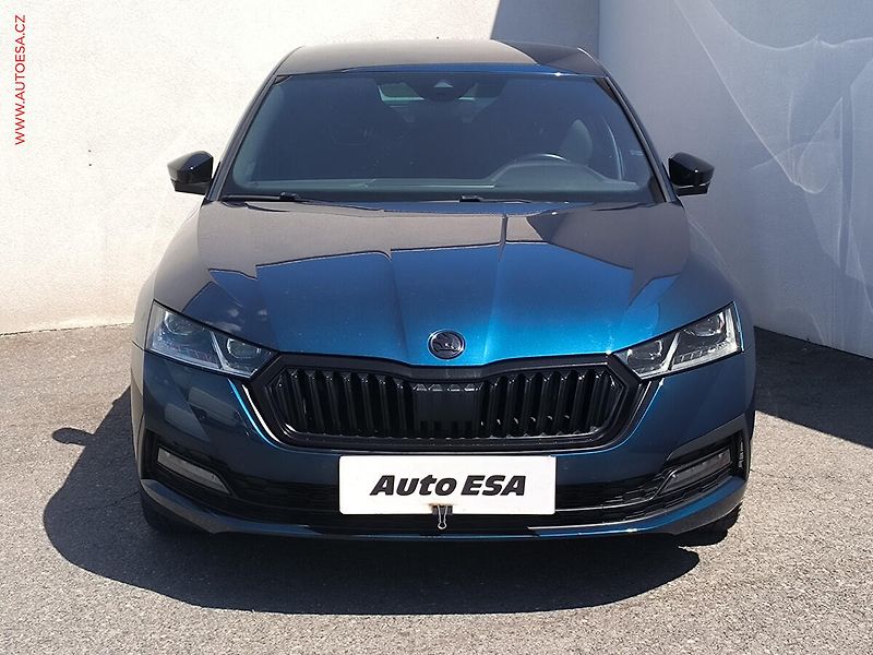 Škoda Octavia (2021) 2.0 TSi 4x4 4x4, 1.maj,ČR - fotka 2 z 31