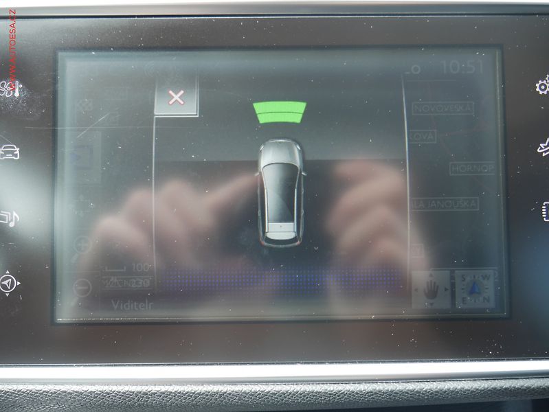Peugeot 308 (2016) 1.6HDI, navi, autoAC - fotka 18 z 18