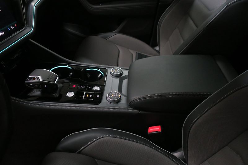 Volkswagen Touareg (2026) NEW Final Edition R Line 210kW - fotka 11 z 50