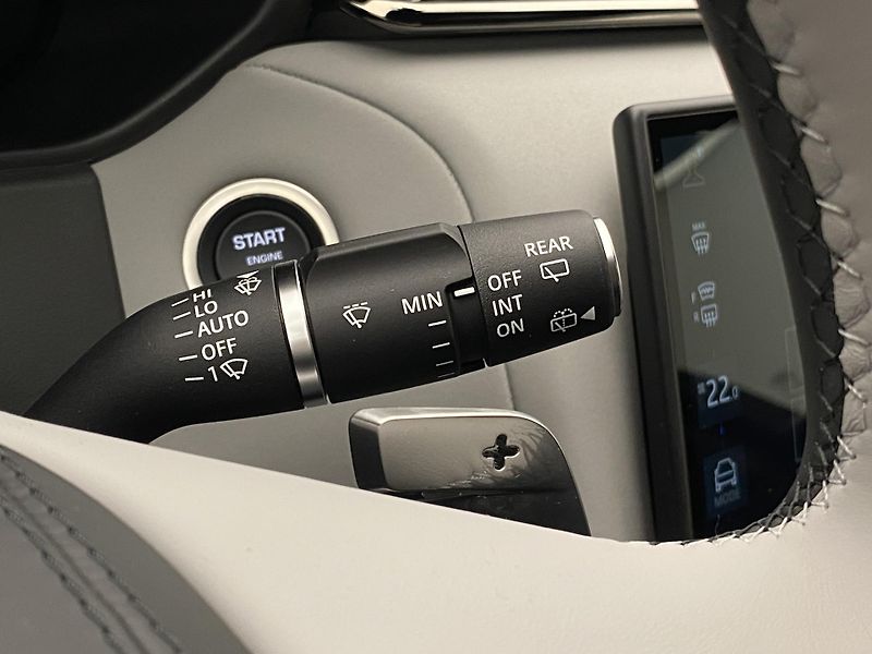 Land Rover Range Rover Velar D300 Dynamic SE REZERVACE - fotka 29 z 61