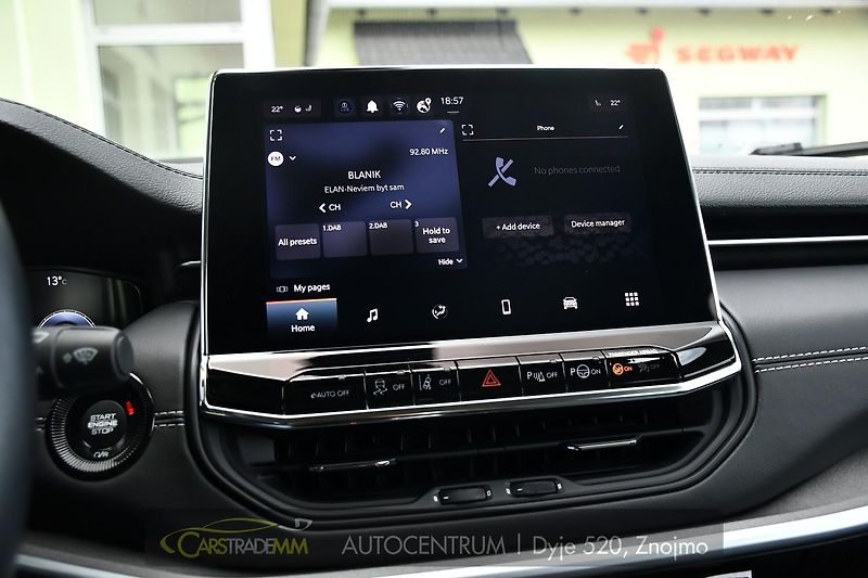 Jeep Compass 1.5l GSE T4 48V e-Hybrid - fotka 32 z 52
