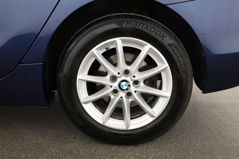 BMW Řada 2 (2015) 218i Active Tourer, Automat - fotka 15 z 15