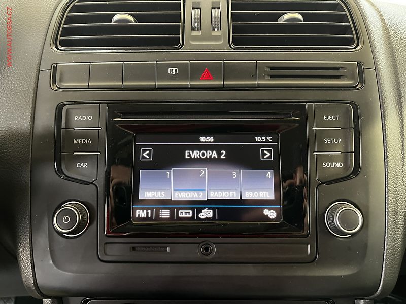 Volkswagen Polo (2017) 1.0i, 1.maj, AC - fotka 11 z 13