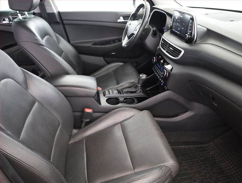 Hyundai Tucson (2020) Style 2.0 CRDi - fotka 7 z 19