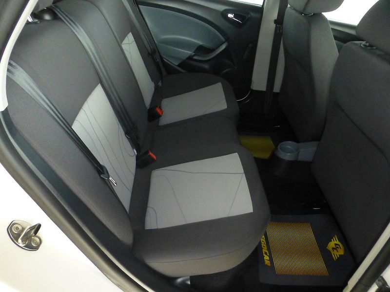 Seat Ibiza (2013) 1,2i-KLIMA*ALU*NAVIGACE - fotka 21 z 25