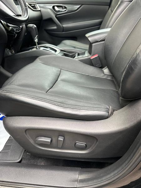Nissan X-Trail (2014) 1.6 AT 2014 TEKNA 360 7 MIST - fotka 12 z 30