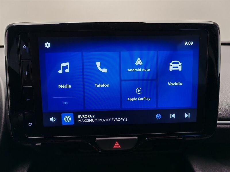 Toyota Yaris Cross 1.5 AT Hybrid Comfort - fotka 25 z 31