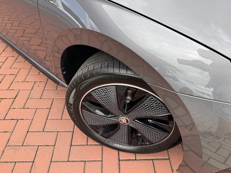 Škoda Scala (2024) 1.5TSi DSG Monte Carlo LED - fotka 46 z 50