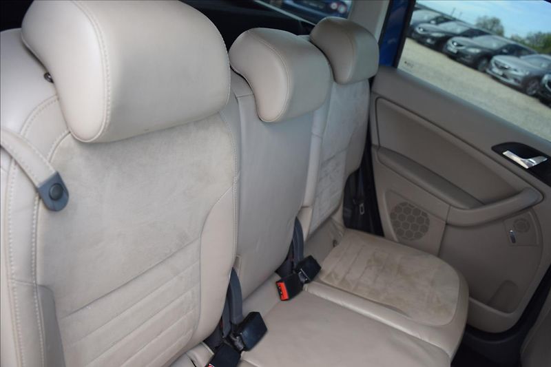 Škoda Yeti 1,8 TSI 118KW 4X4 TAŽNÉ LPG - fotka 21 z 51