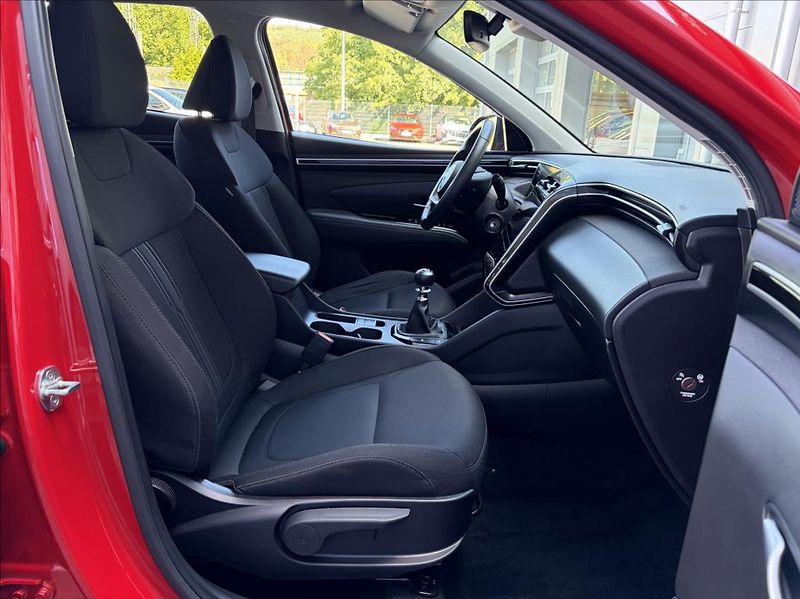 Hyundai Tucson 1,6 T-GDI  Smart Navi - fotka 11 z 25