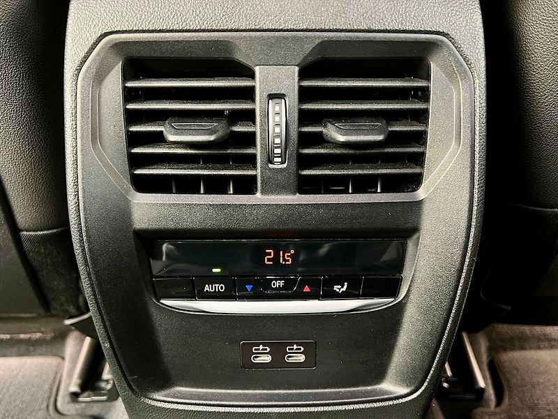 BMW Řada 3 320d xDrive M-PAKET, EL. TAŽNÉ - fotka 38 z 40
