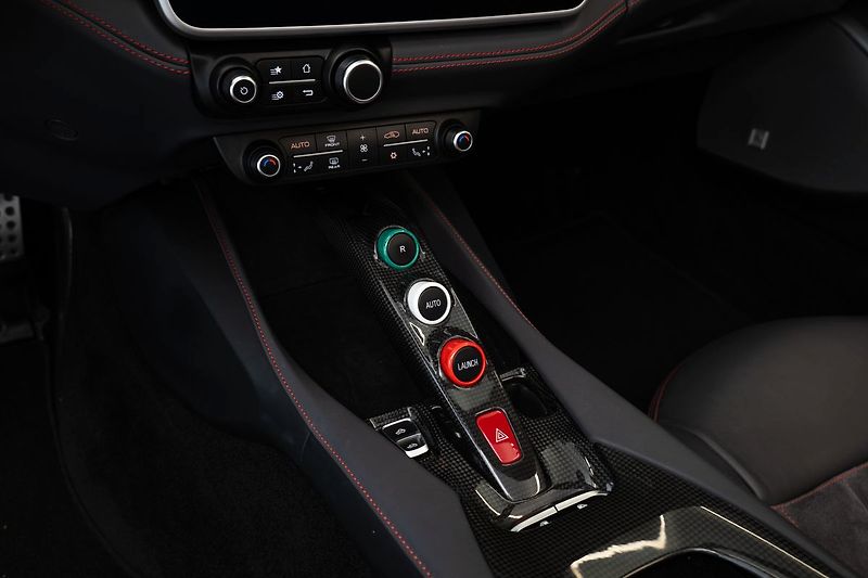 Ferrari Portofino JBL/360/Rosso Keramické Brzdy - fotka 12 z 30