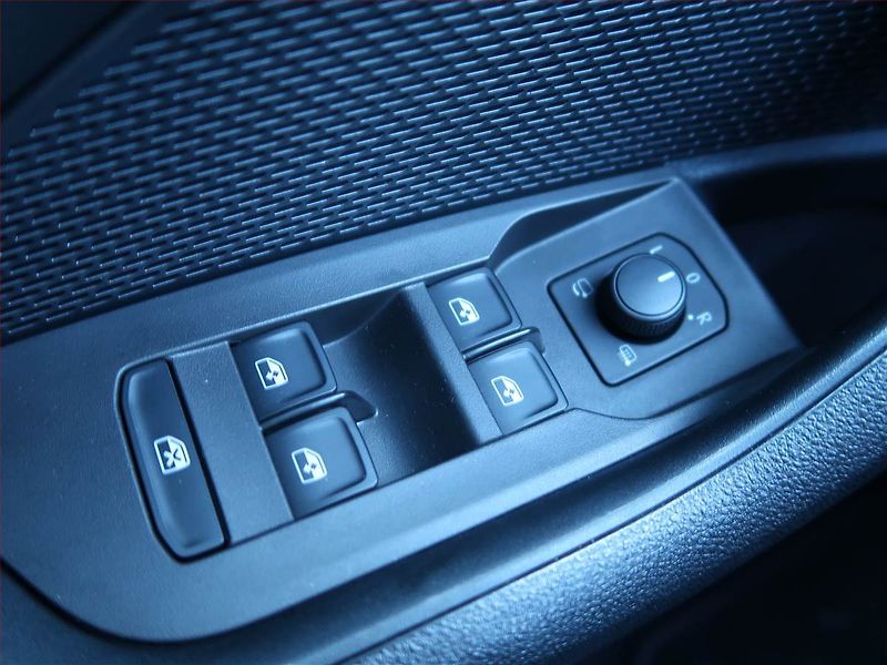 Škoda Octavia (2023) Style 2.0 TDI - fotka 19 z 19
