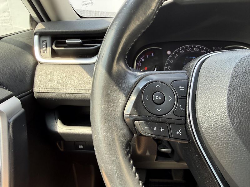 Toyota RAV4 2,0 Comfort Style Navi - fotka 12 z 19