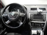Škoda Octavia (2010) 2.0 TDi, Elegance, xenon - náhled 11