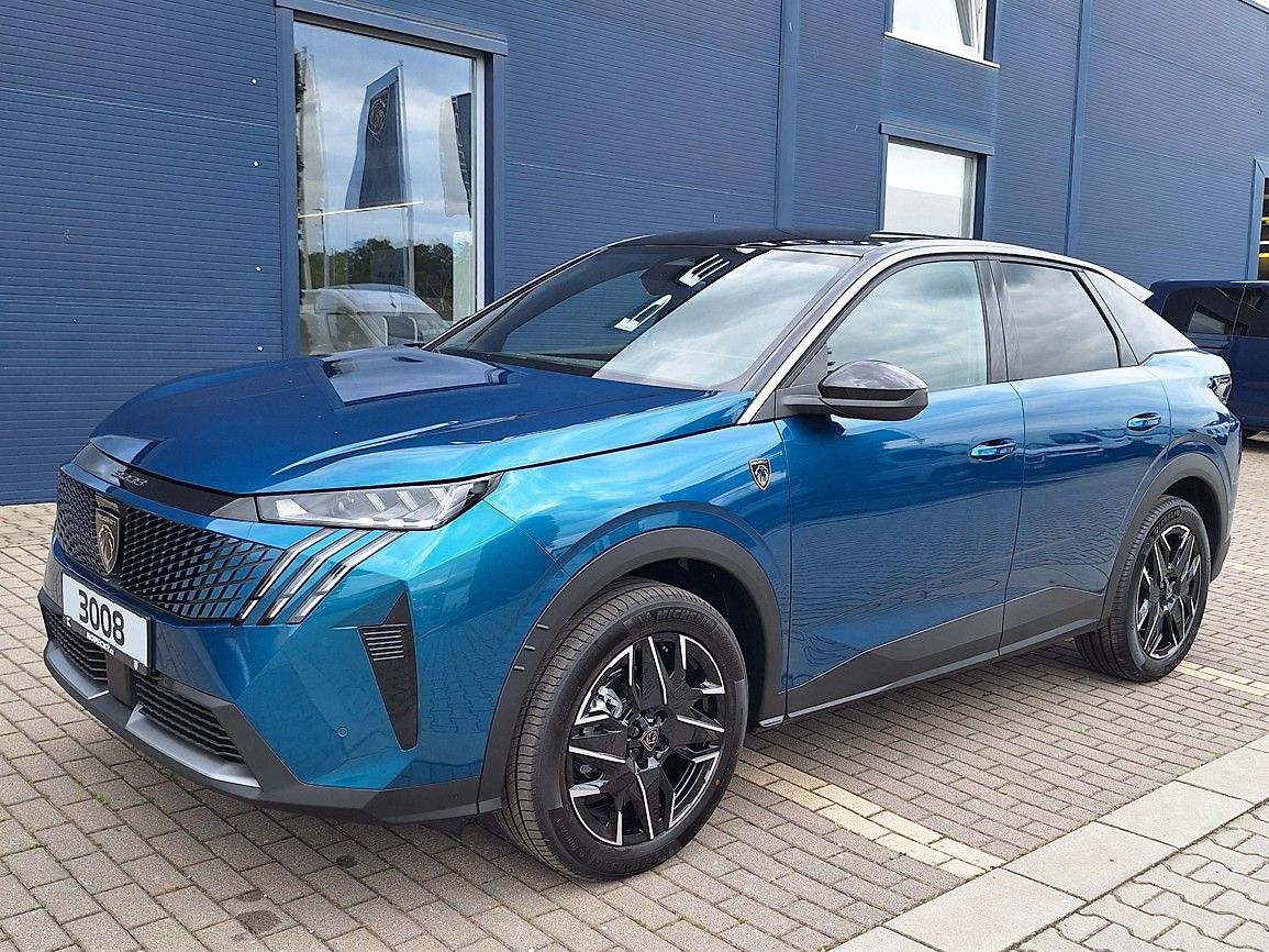 Peugeot 3008 GT Plug-in HYBRID 195 e-DCS7