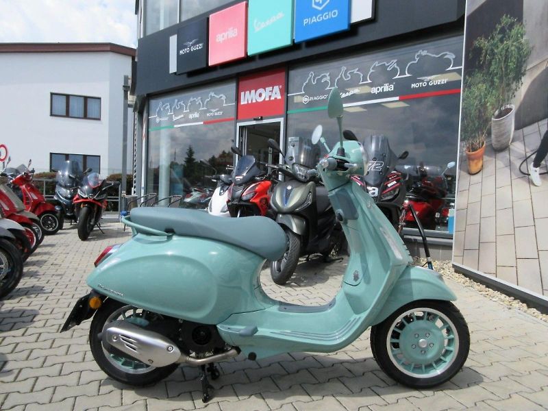 Vespa (2026) Primavera 125 80th e5+ - fotka 2 z 10
