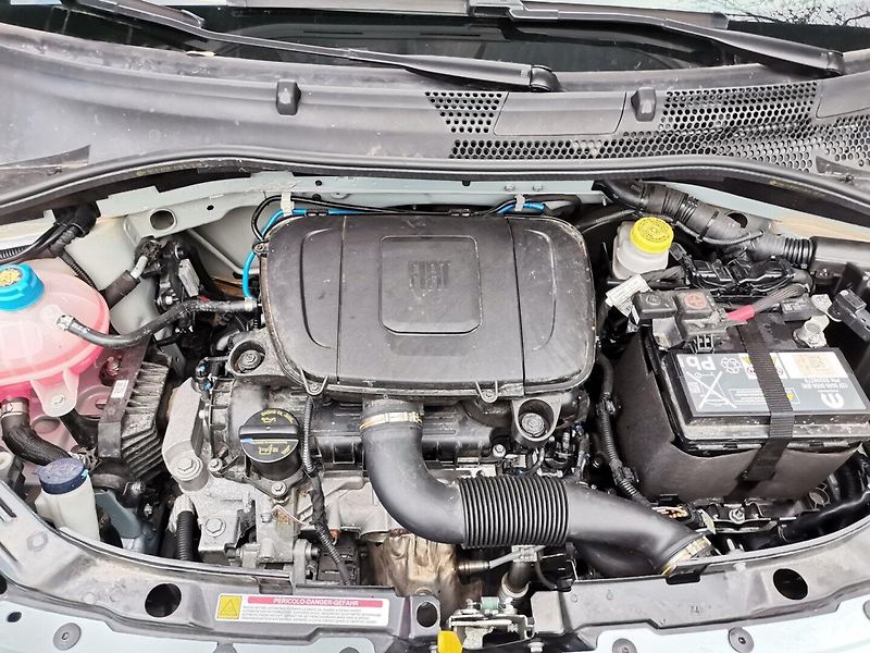 Fiat 500 (2024) 1.0i 51kw Hybrid Klima Kůže ČR - fotka 20 z 26