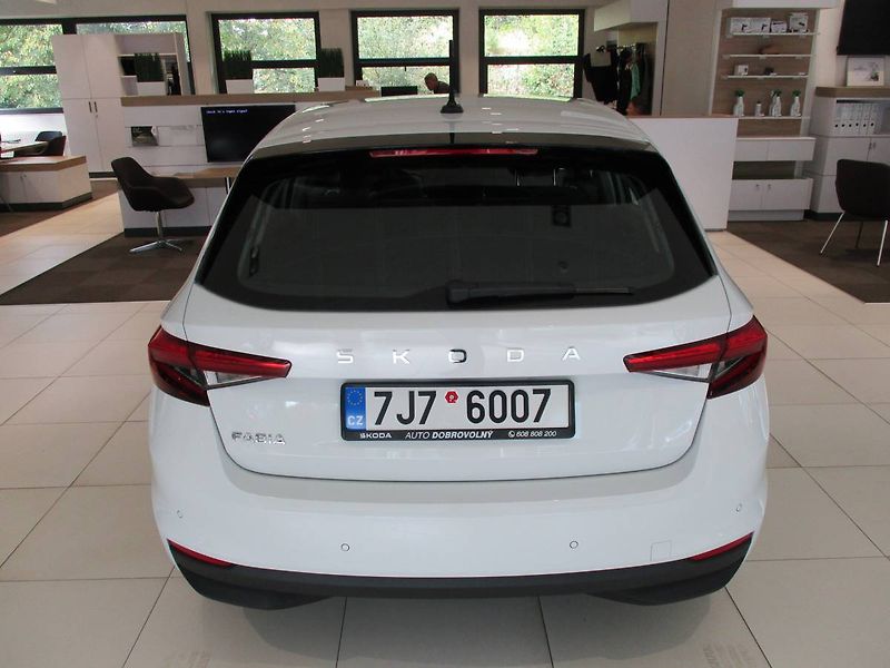 Škoda Fabia Selection 1,0TSI 70kW MT5/P600 - fotka 6 z 14