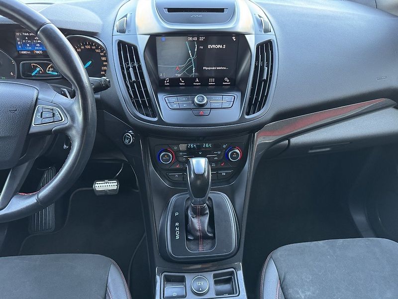 Ford Kuga (2019) 2.0 TDCi ST-Line Xenony AT - fotka 11 z 48