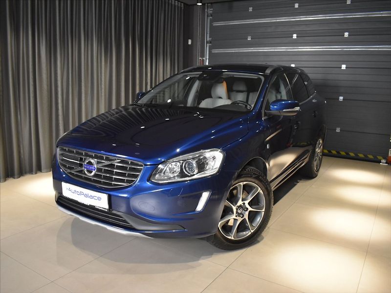 Volvo XC60 2,0 D4 Ocean race Kamera,BLIS - fotka 1 z 24