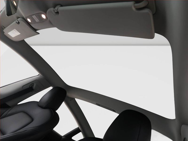 Tesla Model 3 (2019) Long Range 4WD 82kWh, SoH 84% - fotka 19 z 27