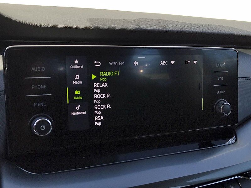 Škoda Octavia (2020) Ambition 2,0 Tdi 85 Kw - fotka 19 z 36