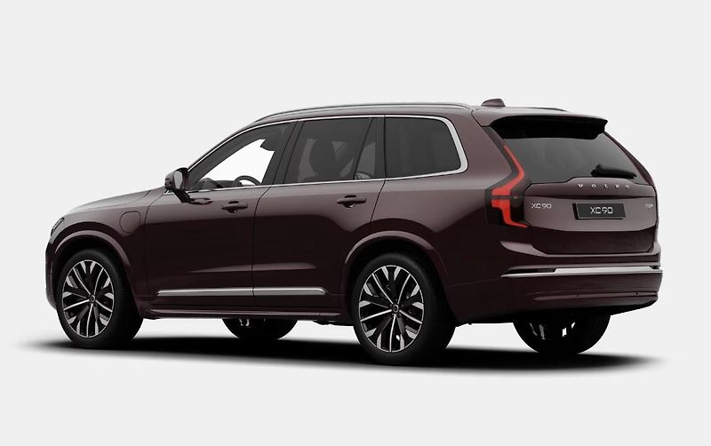 Volvo XC90 (2026) T8 AWD RECHARGE BRIGHT PLUS 7m - fotka 6 z 11
