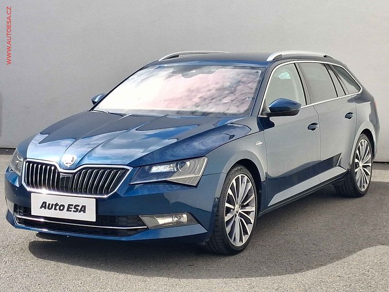 Škoda Superb (2019) 2.0TDi 4x4, ČR, L&K, DSG - fotka 3 z 24