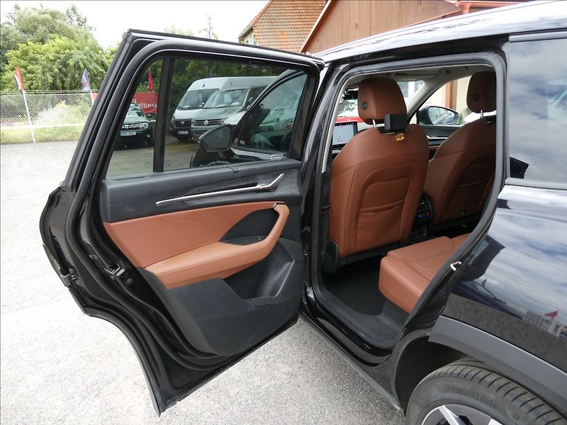 Škoda Kodiaq 2,0 TDI 142kW Excl. Selection - fotka 23 z 45